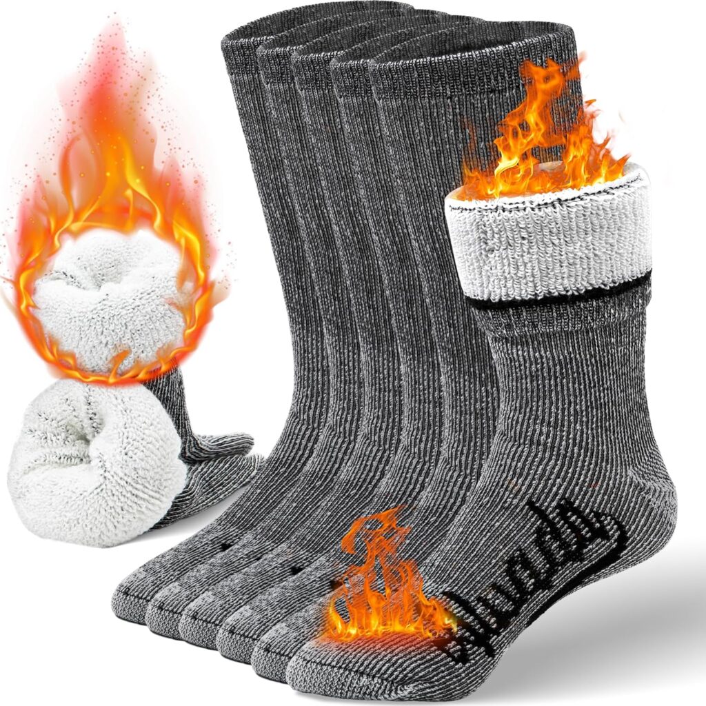 Alvada Mens Merino Wool Crew Socks Thermal and Warm Socks for Winter Work Hiking Running 3 Pairs